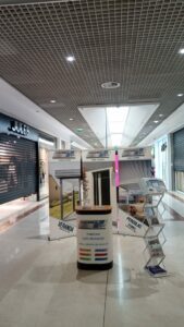 Stand Colombeau Alu Auchan Beziers-Fenetres, menuiserie, pergolas, stores