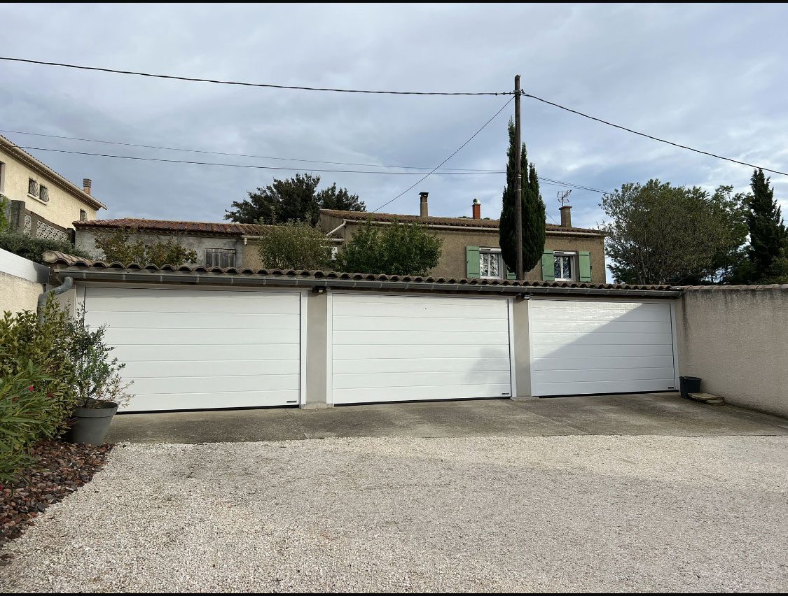 3 portes de garages Hormann posées par Columbeau alu