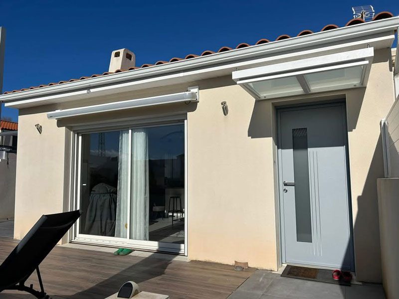 porte d’entrée KLINE, Store Markilux, Marquise ALUCONCEPT par Colombeau Alu