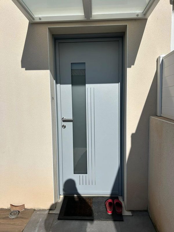 porte d’entrée KLINE, Store Markilux, Marquise ALUCONCEPT par Colombeau Alu